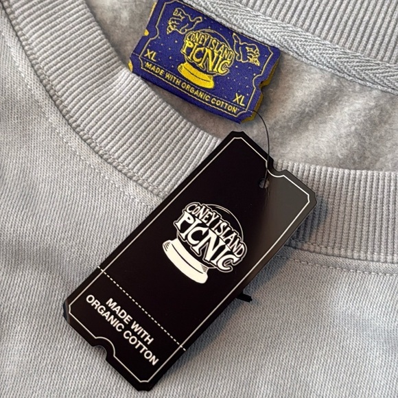 Coney Island Picnic Art Doodles Puff Print Sweatshirt in Kentucky Blue Size XL - Picture 8 of 9